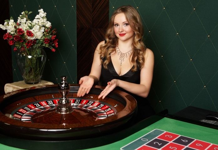 Rolling Slots Casino Live Casino